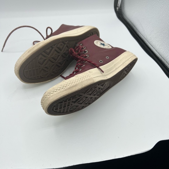 Size 7 - Converse Chuck Taylor All Star High Dark Burgundy - 162384C. - Picture 4 of 9